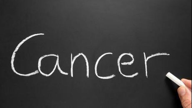Dokter spesialis penyakit dalam yang juga merupakan konsultan hematologi-onkologi medik Andhika Rachman mengatakan kanker limfoma tidak boleh dioperasi.