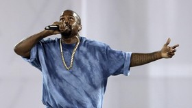 Dua Lagu Terbaru Kanye West Bocor di Internet