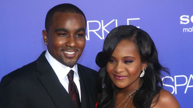 Masih ada kecurigaan bahwa Nick Gordon terlibat dalam kematian Bobbi Kristina Brown. Setelah bertengkar, ia disebut-sebut meracuni putri Whitney Houston itu.