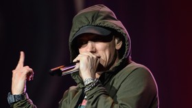 Gagal Main Film, Eminem Pamer Akting di Video Musik