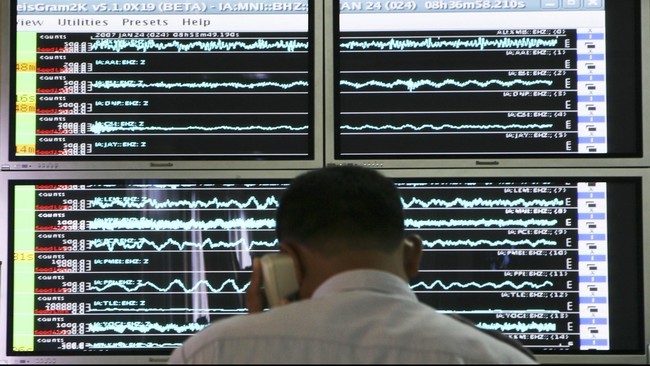 Bila diurut, ini merupakan gempa susulan ke tujuh kalinya setelah pertama kali terjadi pada Rabu malam