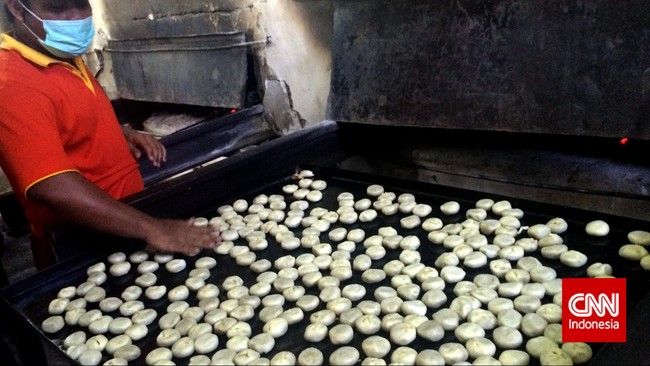Industri otomotif menunggu implementasi aturan Kerjasama Ekonomi PBB di Asean, sedangkan industri makanan dipusingkan dengan beda standar produk antarnegara.