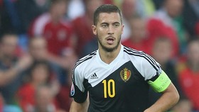 Saingi Ronaldo, Wenger: Hazard Harus Tambah Catatan Gol