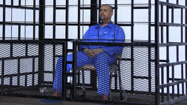 Pengadilan Libya memutus hukuman mati terhadap seorang anak Muammar Gaddafi, Saif al-Islam, atas tuduhan kejahatan perang.