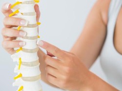 9 Penyebab Osteoporosis Beserta Gejala hingga Cara Mengobatinya