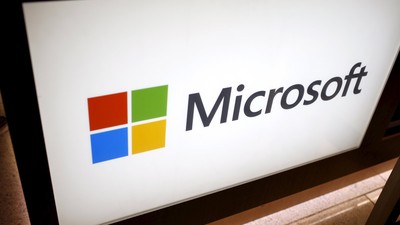 Temuan Microsoft mencatat 90 persen atau 9 dari 10 komputer yang dijual di Indoensia sudah terpasang software bajakan.