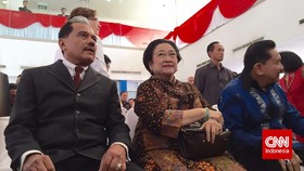 Megawati-Hendropriyono Datang ke Peluncuran Buku Chappy Hakim