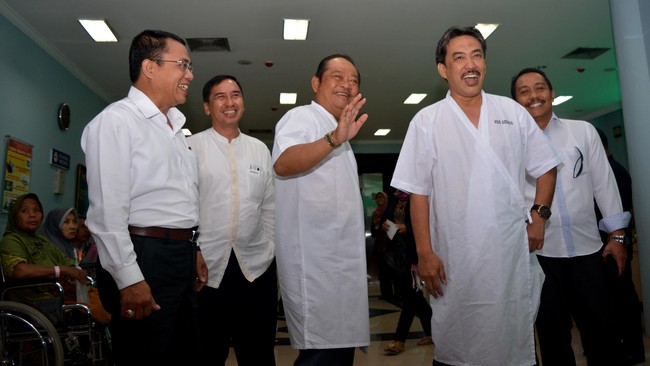 Menteri Sekretaris Negara mengatakan pada intinya pemerintah ingin berupaya melindungi hak konstitusional rakyat dan calon pasangan.