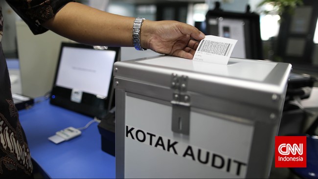 Perubahan diantaranya menyangkut jumlah minimal pasangan bakal calon, tata cara pemilihan, syarat pencalonan hingga metode penetapan bakal calon.
