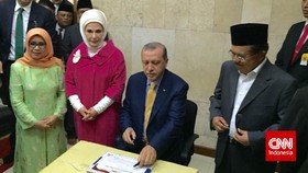 Kala JK Ajak Presiden Turki Keliling Masjid Istiqlal