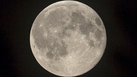 Perusahaan Penambang di Bulan Siap Terbang