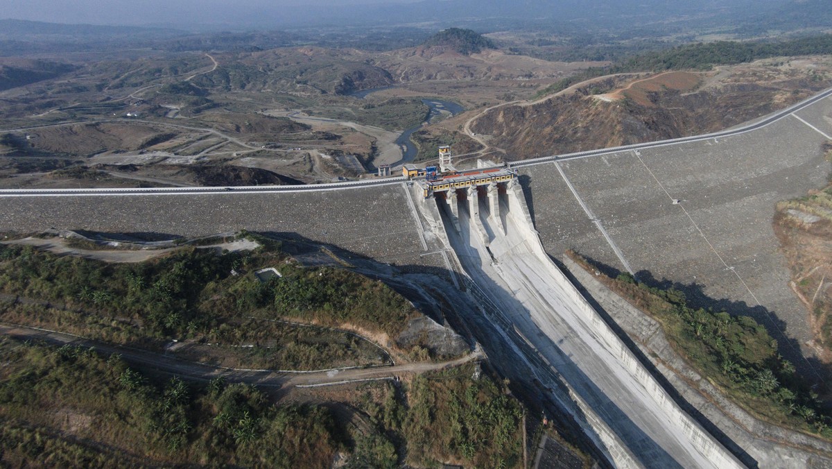 Sisa Cerita Tiga Orde Waduk Jatigede