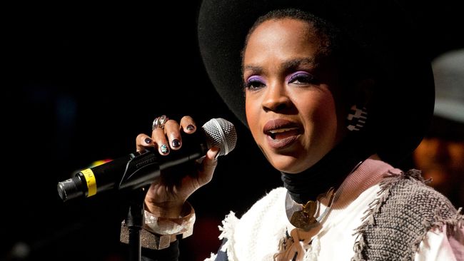 Kesalahanpahaman membuat Lauryn Hill gagal mengulang momen indah Grammy 1996, kala berjaya bersama grup band-nya, The Fugees.