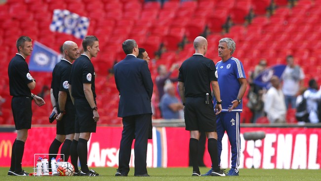 Anggota Exco Federasi Sepak Bola Inggris (FA) membuka peluang terhadap Chelsea dan Tottenham Hotspur bermain di Wembley sementara stadion mereka direnovasi.