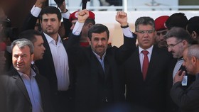 Ahmadinejad Kembali ke Politik Iran, Ancaman bagi AS