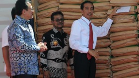 Target Ekspor Naik 300 Persen, Jokowi Disebut Obral Janji