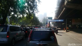 Motor Masuk JORR Cilandak Berlaku Hanya Tiga Bulan