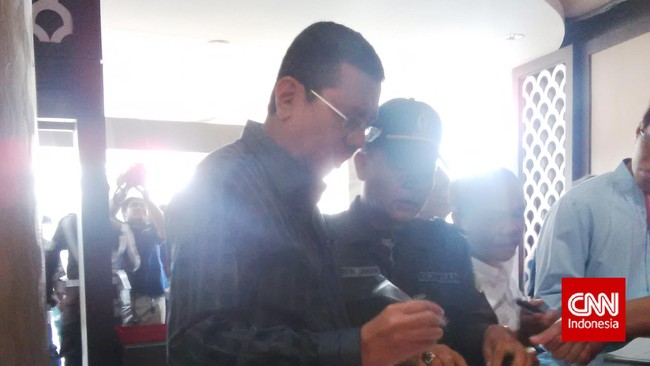 Lembaga yang menerima Dana Bansos tidak pernah mempertanggungjawabkan penggunaannya.