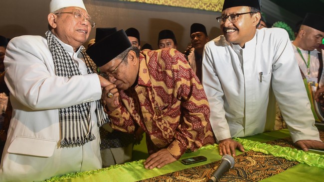 Wakil Katib Syuriyah PWNU DKI Jakarta Muzakki Kholis menyebut Gus Ipul telah membuat gaduh Muktamar NU dan membuatnya seolah menjadi kontestasi politik.
