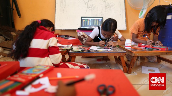 Kalau belajar bisa dilakukan dengan menyenangkan, mengapa masih kaku?