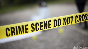 Biadab, Mantan Bintang Porno Bunuh & Buang Mayat Anak di Kasir Toko
