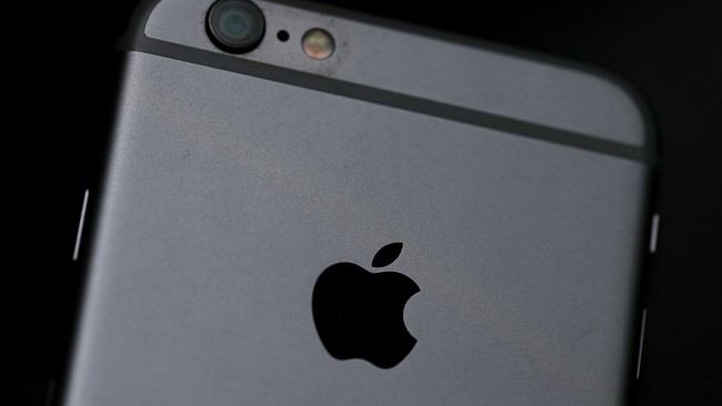 Apple Berencana Bangun Pabrik di Indonesia Pemerintah akan menyiapkan sejumlah fasilitas yang dibutuhkan Apple Inc untuk dapat memenuhi janjinya berinvestasi di Indonesia.
