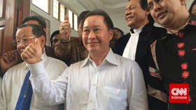 Kuasa Hukum Kaligis Berkukuh Pelimpahan Berkas Tak Normal