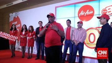 Tony Fernandes Ledek Makanan Singapore Airlines: AirAsia Lebih Baik