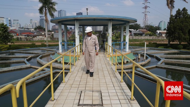 Wakil Gubernur DKI Jakarta Ahmad Riza Patria mengatakan belum ada larangan air tanah Jakarta, tapi penggunaannya perlu dikendalikan.