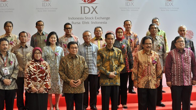 Indeks Harga Saham Gabungan (IHSG) menguat 0,72 persen atau 31,81 poin ke level 4.433,11 poin pada perdagangan hari ini, Kamis (3/9).