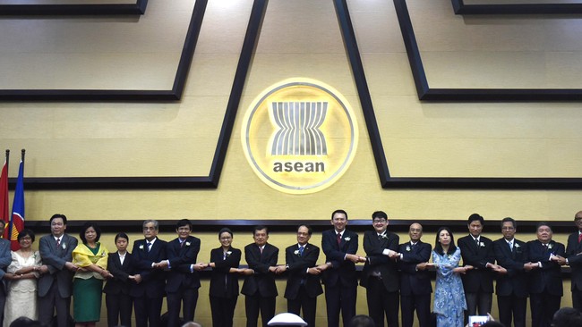 Gubernur DKI Jakarta Basuki Tjahaja Purnama (Ahok) memastikan nantinya gedung sekretariat ASEAN akan bertempat di gedung wali kota Jakarta Selatan.