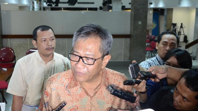 Saat lebaran kemarin, Bulog berupaya menekan harga daging dengan menjualnya Rp 88 ribu per kilogram tanpa mengambil untung.