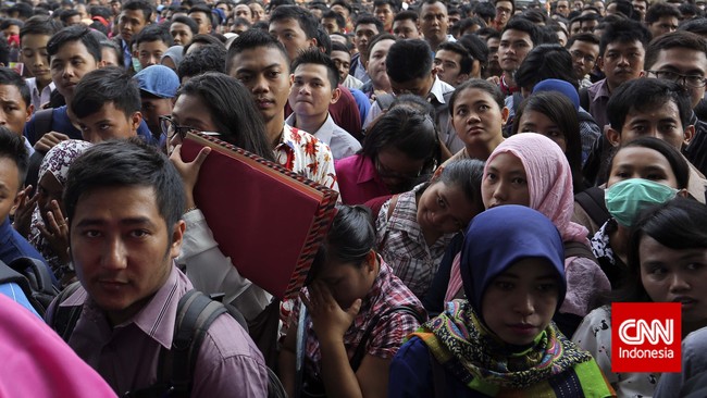 Gubernur DKI Jakarta Anies Baswedan mengatakan angka pengangguran bakal naik imbas dari pandemi virus corona.