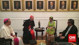 Menlu Vatikan Kagumi Toleransi Keberagaman Indonesia