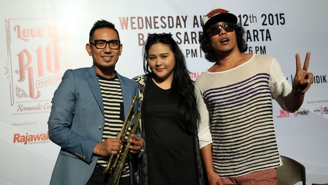 Setelah lama tak terdengar suaranya, Audy Item akan meluncurkan album baru berjudul The Best of Audy 17, sebagai pengingat 17 tahun kariernya di dunia musik.