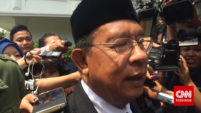 "Melihat bapak lebih banyak di rumah, justru itu sesuatu yang janggal," ujar Kiki Nasution, putra bungsu Darmin Nasution.