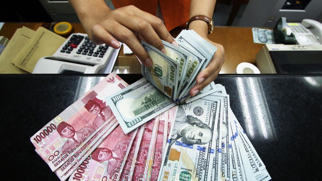 Rupiah Menguat Tipis ke Rp16.884 per Dolar AS Pagi Ini