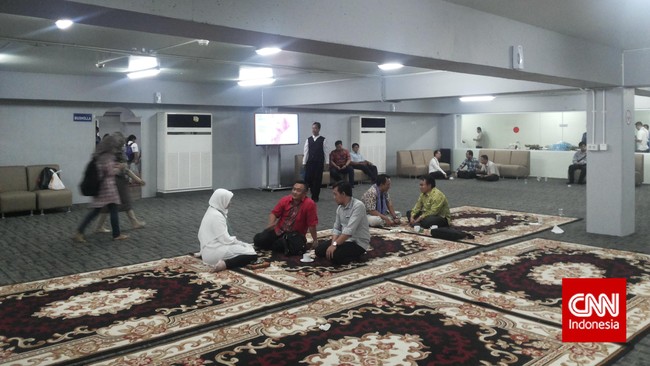 PT Angkasa Pura II (AP II) memperkirakan biaya untuk membangun lounge khusus jemaah umroh di terminal III BAndara Soekarno-Hatta mencapai Rp 4 miliar.