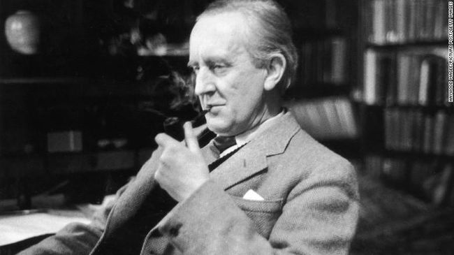 Sebelum menulis The Lord of The Rings dan The Hobbit, J.R.R. Tolkien berfantasi tentang Kullervo, karakter gelap berkekuatan supernatural.