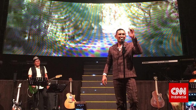 Romantisme Rio Febrian dalam Konser Tunggalnya