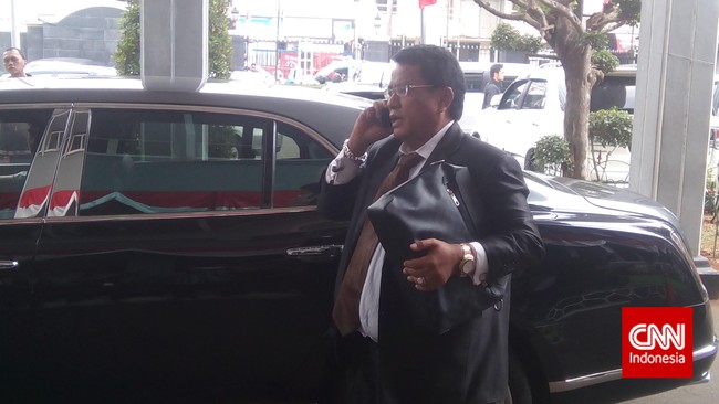 Pengacara PT Mobile-8 Hotman Paris Hutapea menyebut Kejaksaan Agung tak memahami Undang-undang Pajak sehingga menyelidiki perkara restitusi pajak kliennya.