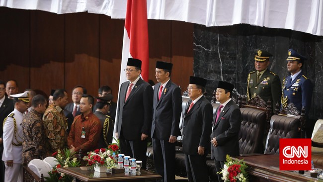 "Perombakan Kabinet tersebut adalah salah satu jembatan terbaik untuk mewujudkan janji kesejahteraan yang saya sampaikan ke rakyat," ujar Presiden Jokowi.