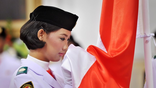 Melakukan sesuatu yang bertujuan untuk perkembangan dan kemajuan Indonesia itu merupakan bukti cinta terhadap Indonesia. Kamu sudah melakukan apa?