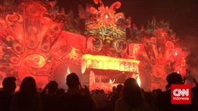 img-title Entakan Festival Musik Elektro Dreamfields di Tanah Dewata