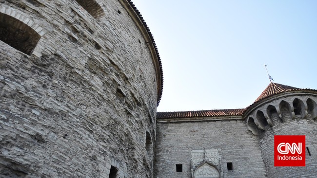 Menyusuri Kota Tua Tallinn di Estonia yang Memanjakan Mata