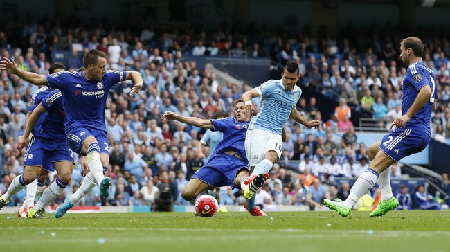 Tottenham menjadi lawan yang paling sering dibobol Aguero di pentas Liga Primer Inggris. Penyerang 27 tahun itu total sudah mencetak 10 gol ke gawang Spurs.