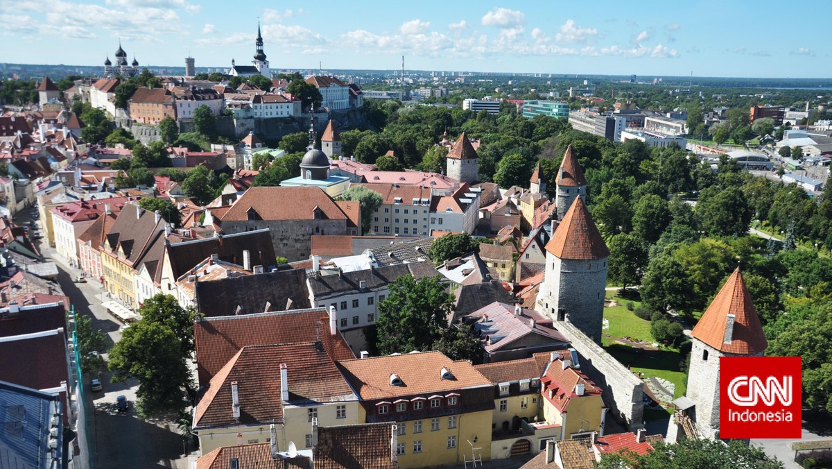 Menyusuri Kota Tua Tallinn di Estonia yang Memanjakan Mata
