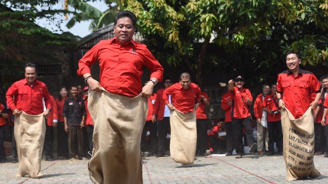 PDIP menyatakan akan memperjuangkan terobosan hukum dan menggalang dukungan dari fraksi lain untuk mengatasi masalah pilkada serentak.