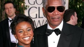 Morgan Freeman Selamat dari Kecelakaan Pesawat