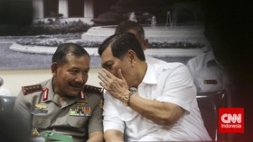 Luhut Pimpin Rapat Kompolnas Bahas Mutasi Perwira Polri